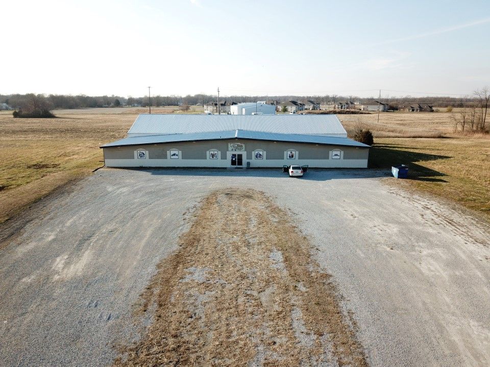 25 Veterans Dr, Harrisburg, IL 62946